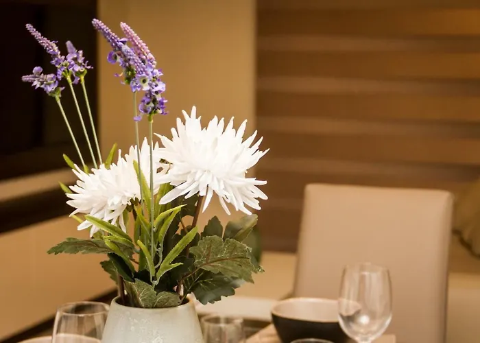 Lux Properties- Seaside Serenity Corner
