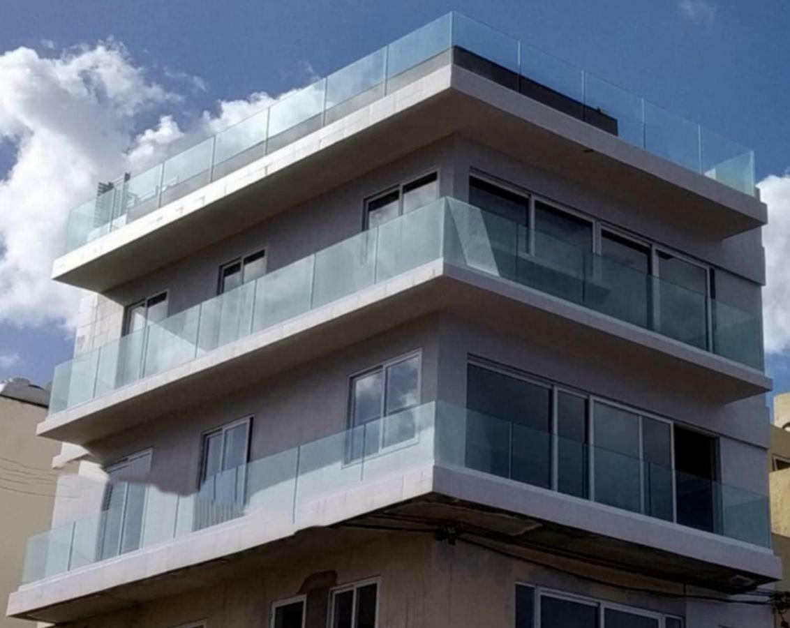 Lux Properties- Seaside Serenity Corner * Xghajra